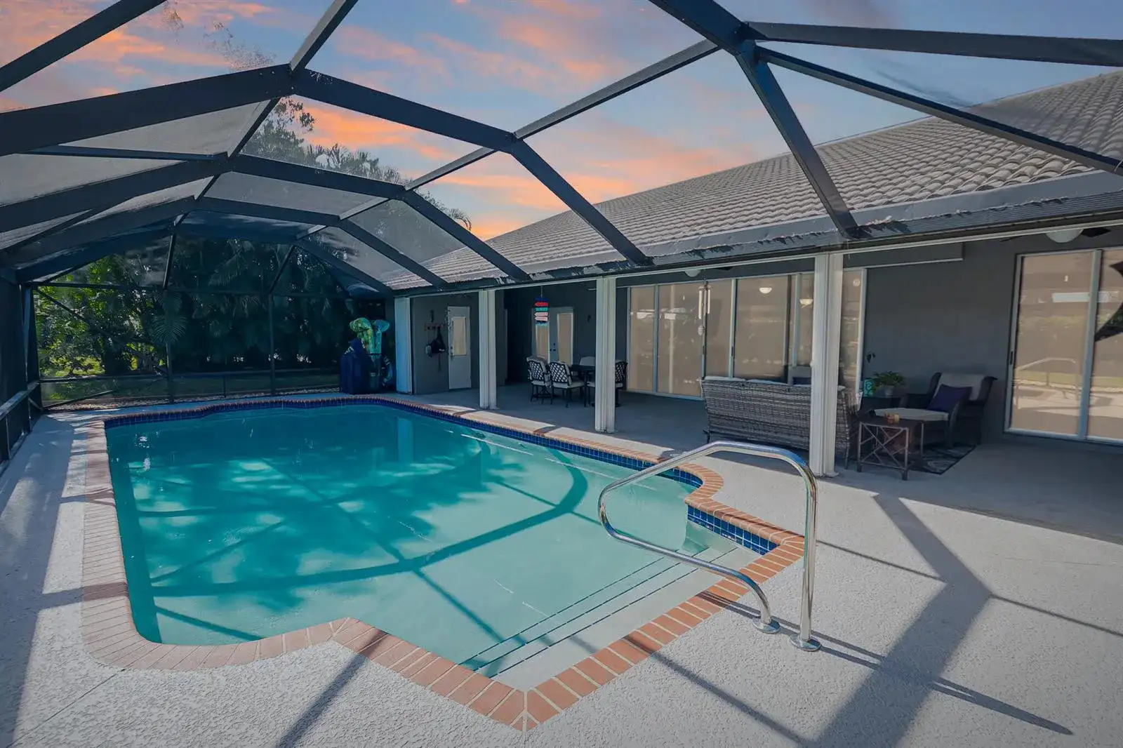 1375 SW Bent Pine Cove, Port St. Lucie FL 34986 photo 2