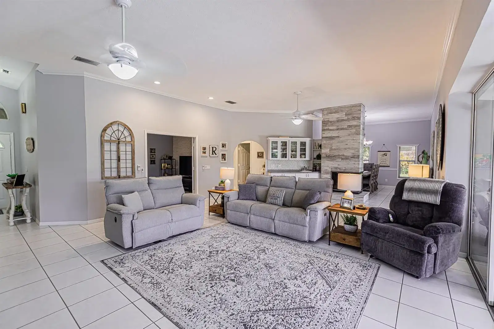 1375 SW Bent Pine Cove, Port St. Lucie FL 34986 photo 3