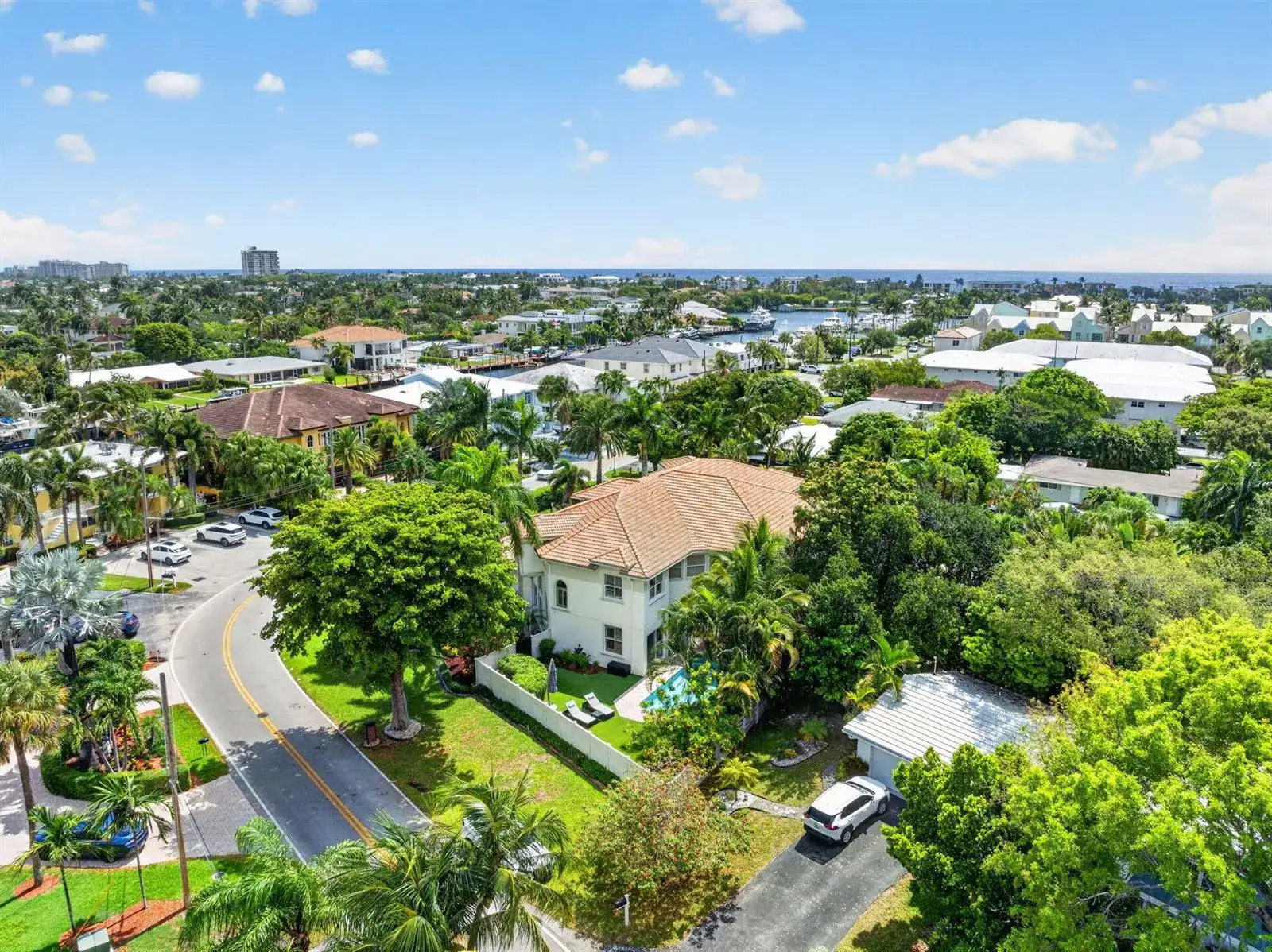 2844 NE 26th Avenue, Lighthouse Point FL 33064 photo 4