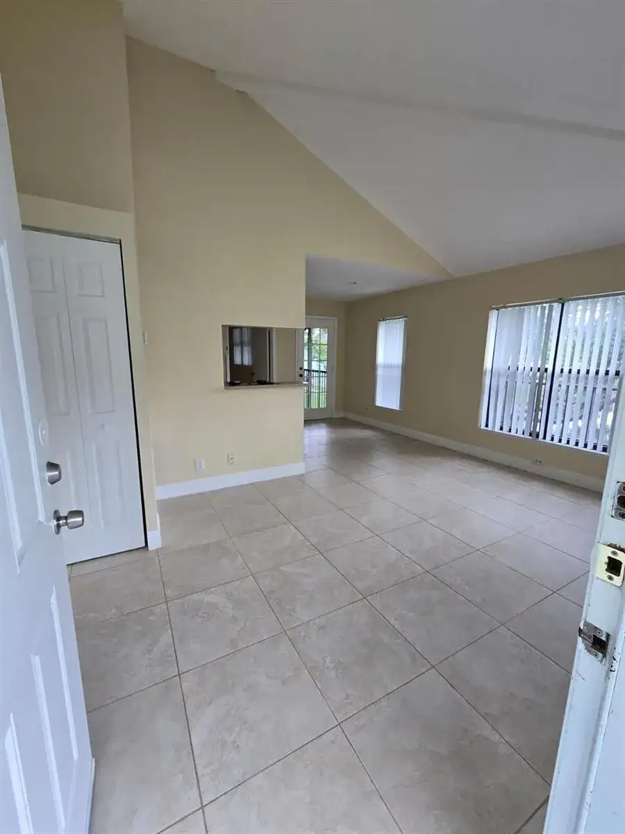 8775 NW 39th Street NW # 8775, Sunrise FL 33351 photo 5
