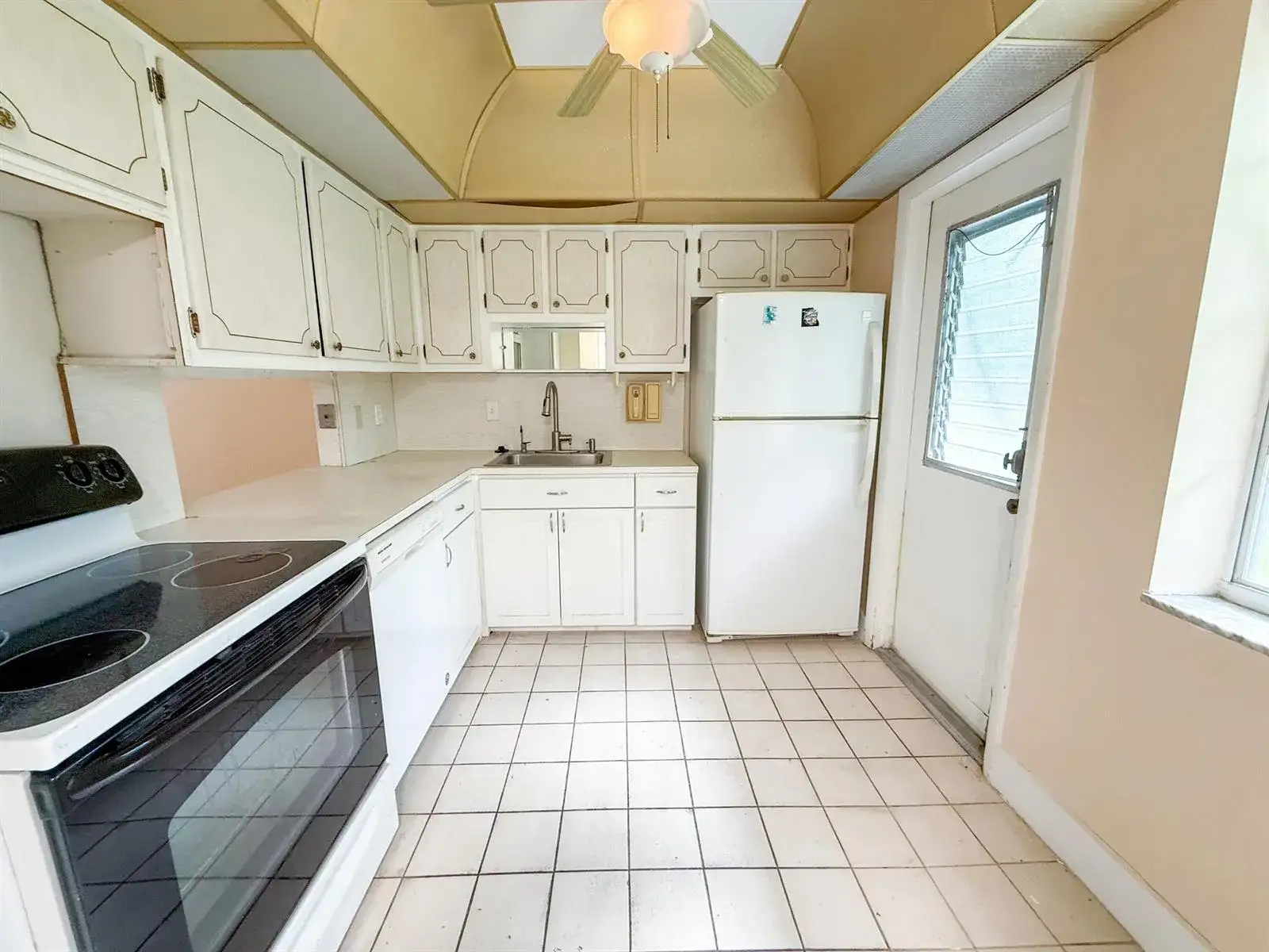 604 NE 2nd Street # 122, Dania Beach FL 33004 photo 3