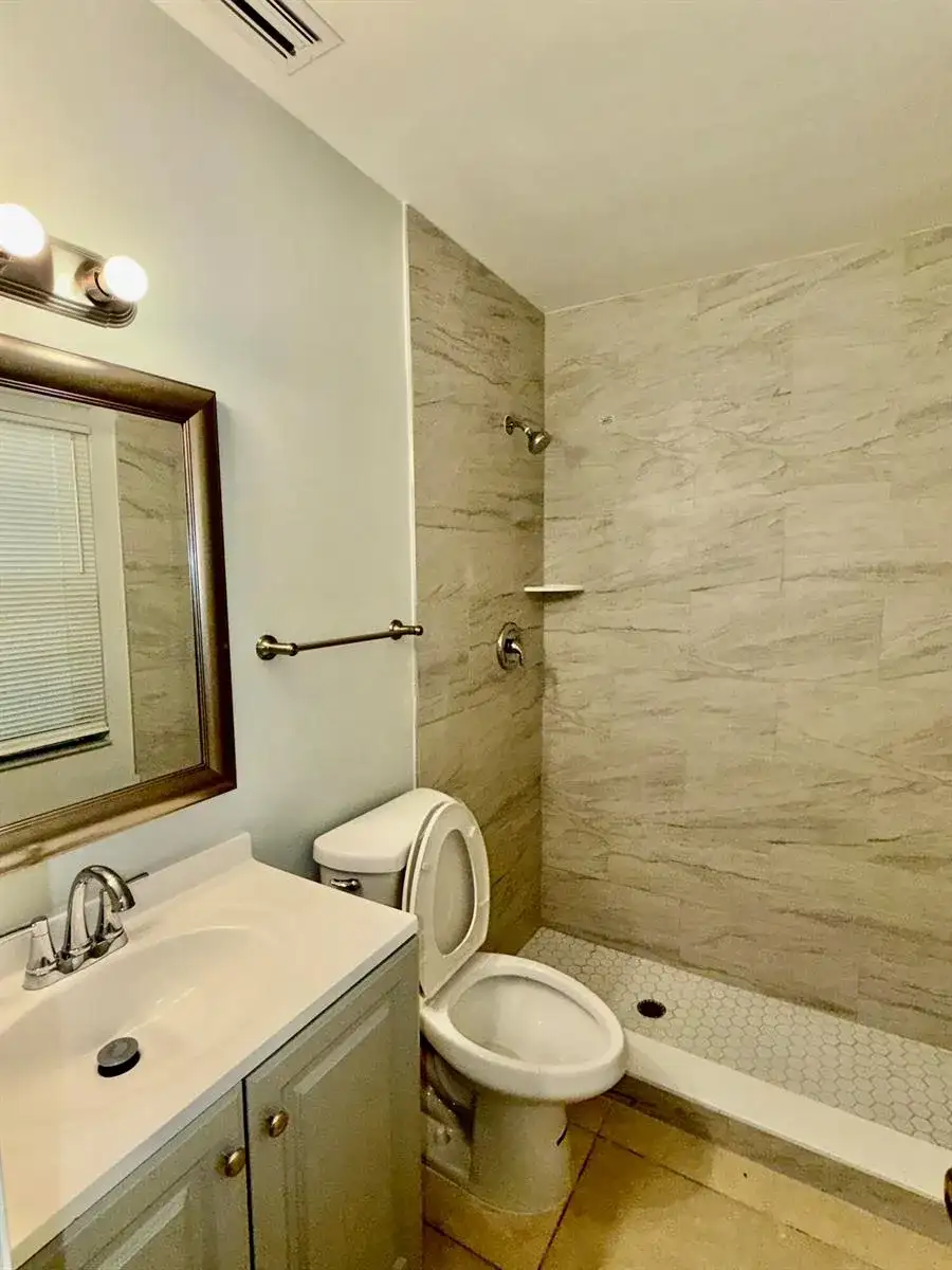 9392 Affirmed Lane, Boca Raton FL 33496 photo 3