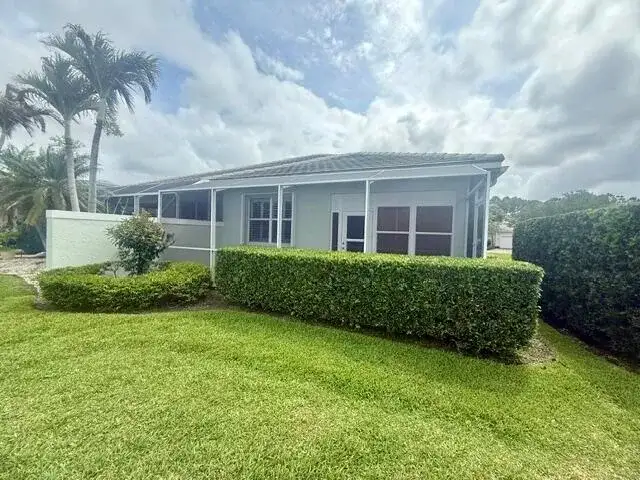 4645 SE Bridgetown Court, Stuart FL 34997 photo 3