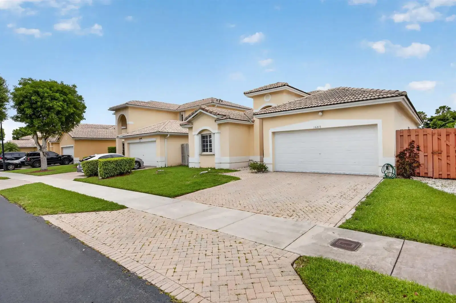 14215 SW 156th Avenue N, Miami FL 33196 photo 3