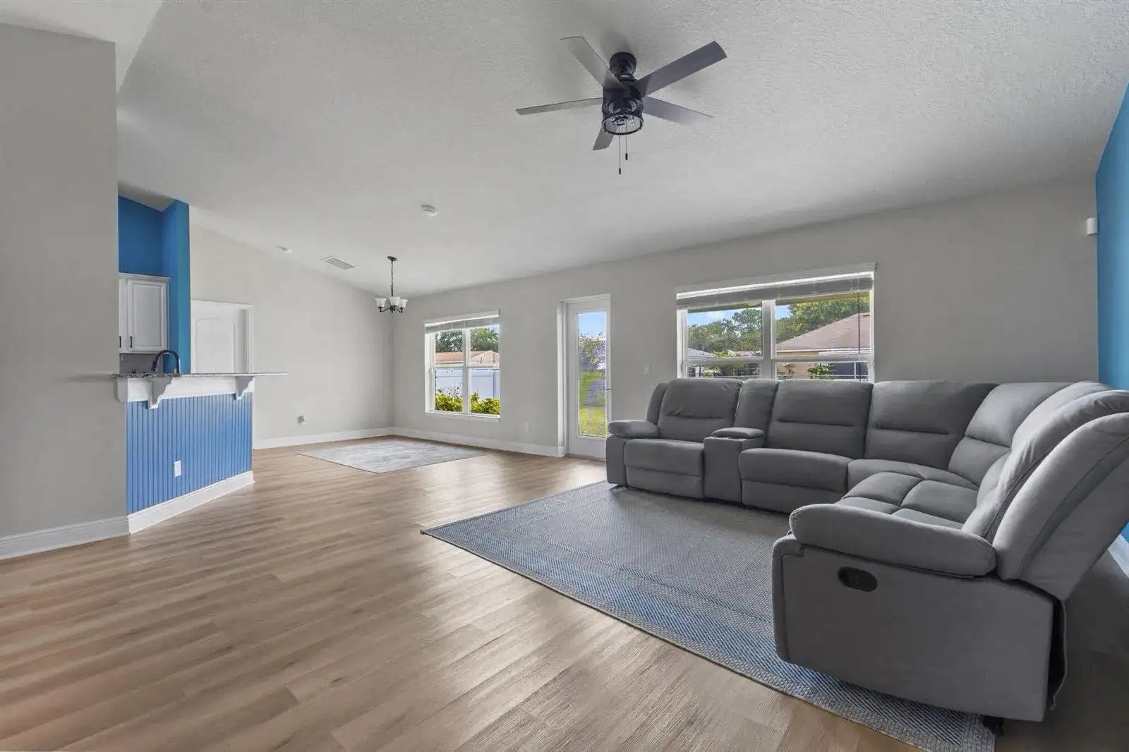 449 SW Exmore Avenue, Port St. Lucie FL 34983 photo 5