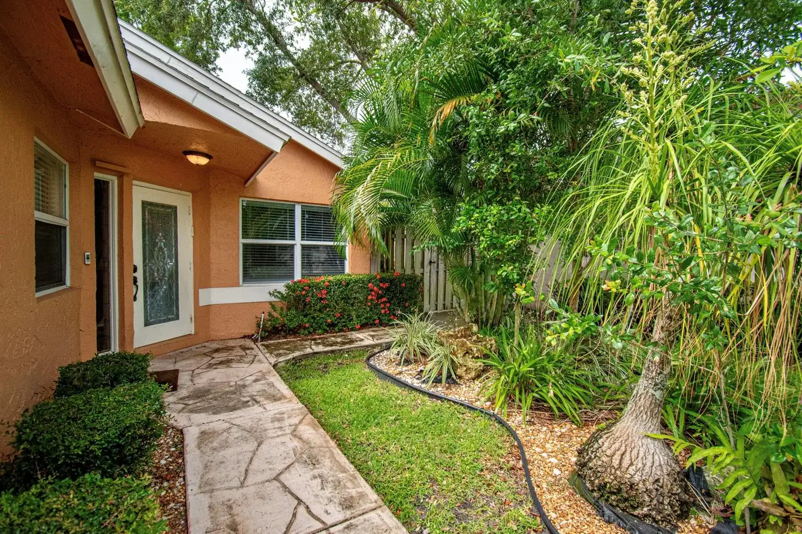 7601 Martinique Boulevard, Boca Raton FL 33433 photo 5