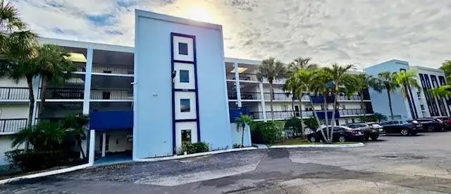 6000 NW 2nd Avenue # 437, Boca Raton FL 33487 photo 2