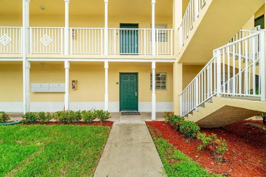 6324 La Costa Drive # C, Boca Raton FL 33433 photo 4