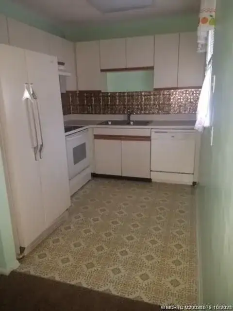 1 Lake Vista Trail # 205, Port St. Lucie FL 34952 photo 2