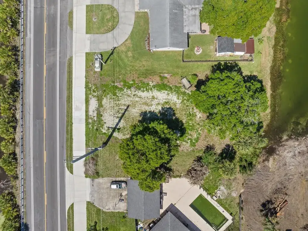 6204 Emerson Avenue, Fort Pierce FL 34951 photo 4