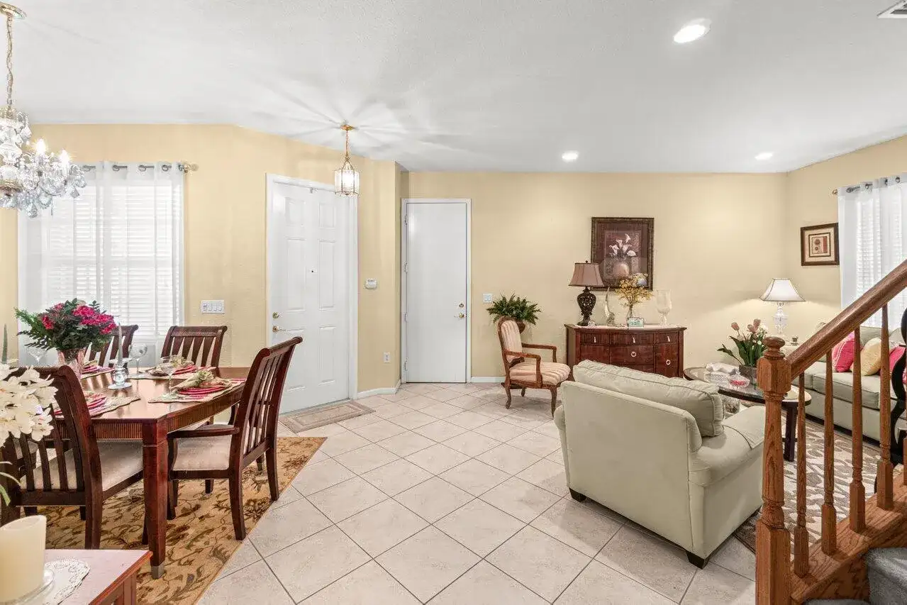 7890 Jewelwood Drive, Boynton Beach FL 33437 photo 2