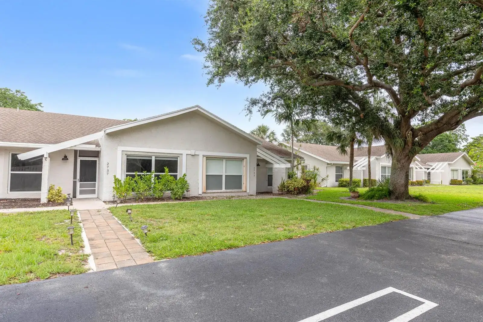 2737 Zorno Way, Delray Beach FL 33445 photo 2