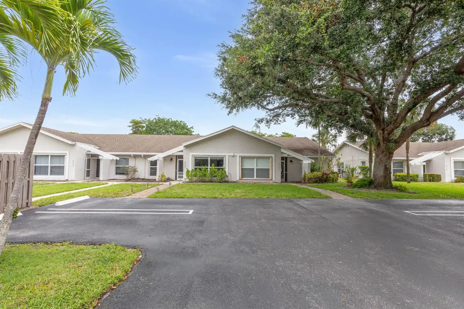 2737 Zorno Way, Delray Beach FL 33445 photo 3