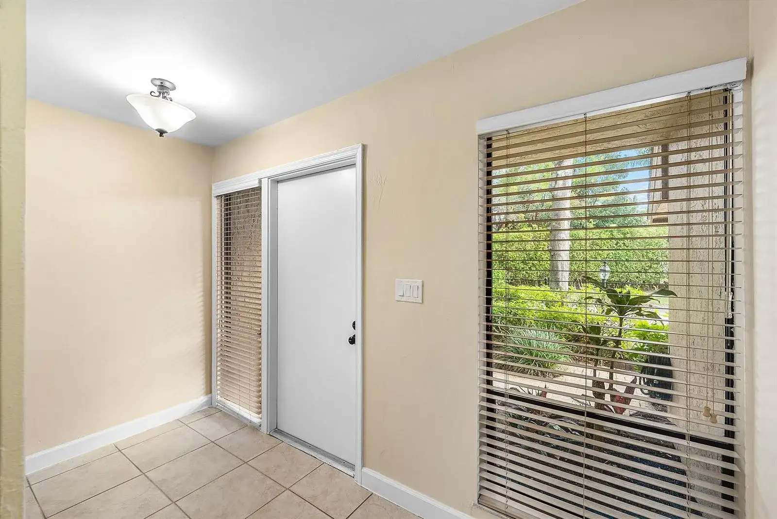5664 Santiago Circle, Boca Raton FL 33433 photo 3