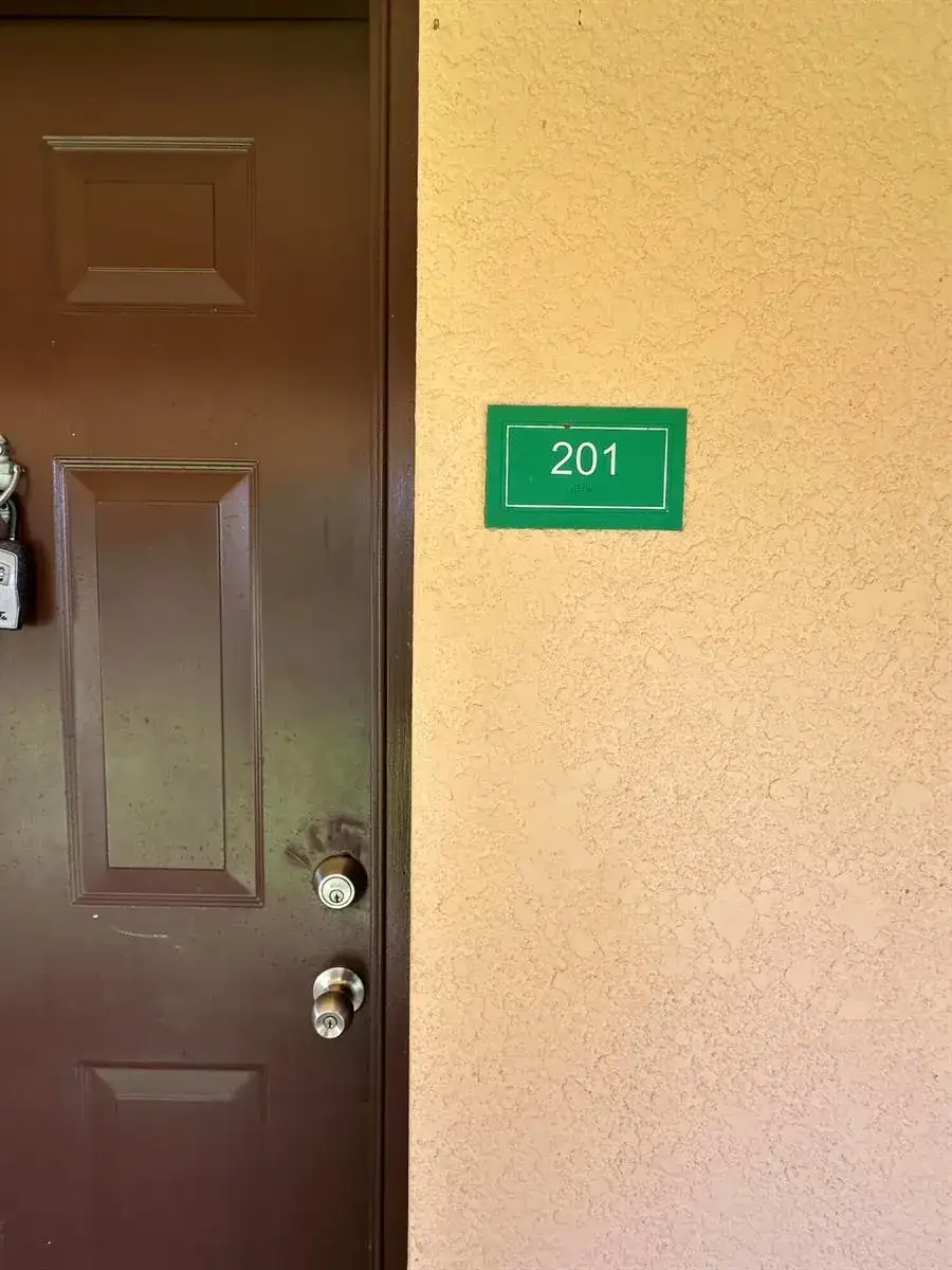 281 SW Palm Drive # 201, Port St. Lucie FL 34986 photo 2