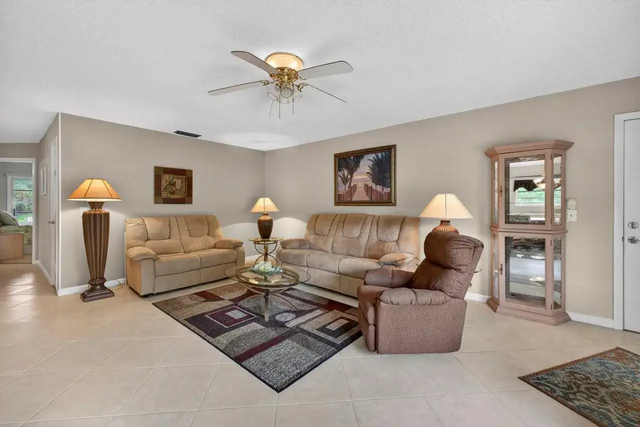 1 Lake Vista Trail # 207, Port St. Lucie FL 34952 photo 4