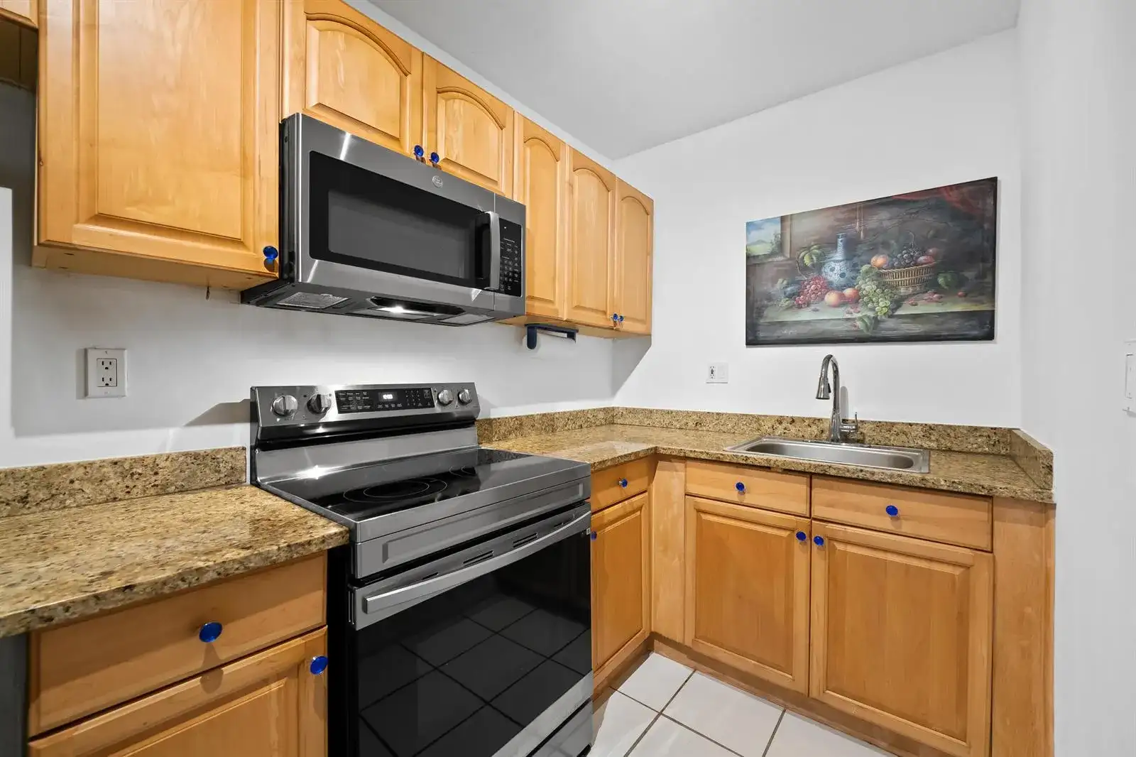 720 Orton Avenue # 402, Fort Lauderdale FL 33304 photo 4