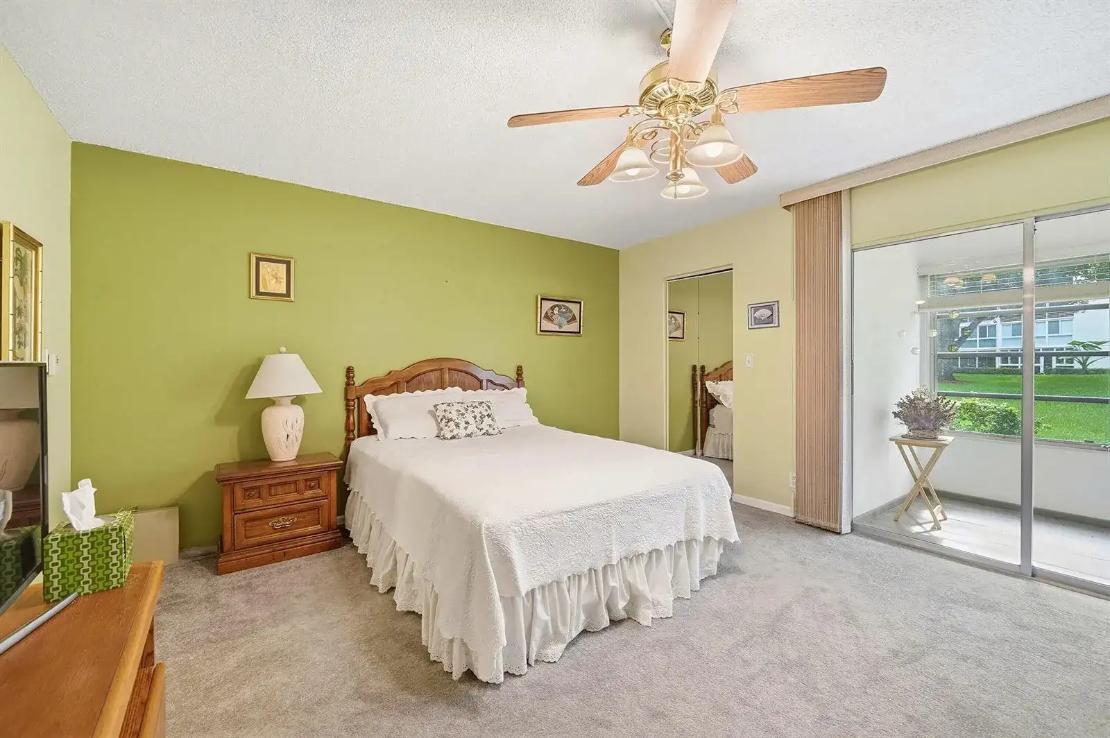 2302 Lucaya Lane # E1, Coconut Creek FL 33066 photo 4