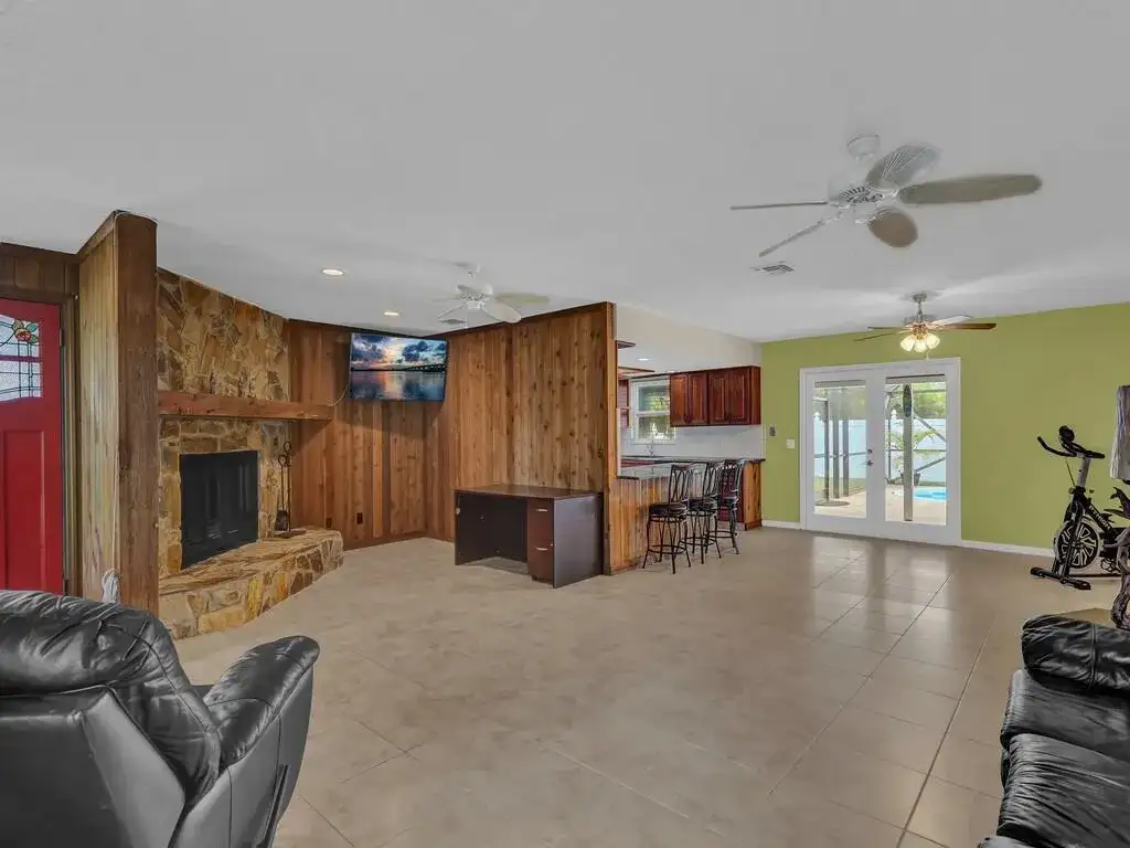 725 4th Avenue SW, Vero Beach FL 32962 photo 3