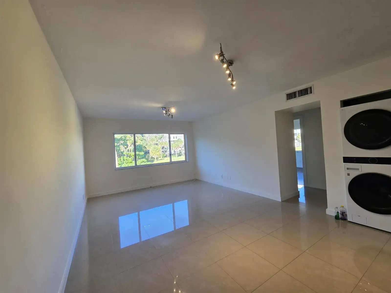 201 SE 6th Avenue # 16, Pompano Beach FL 33060 photo 4