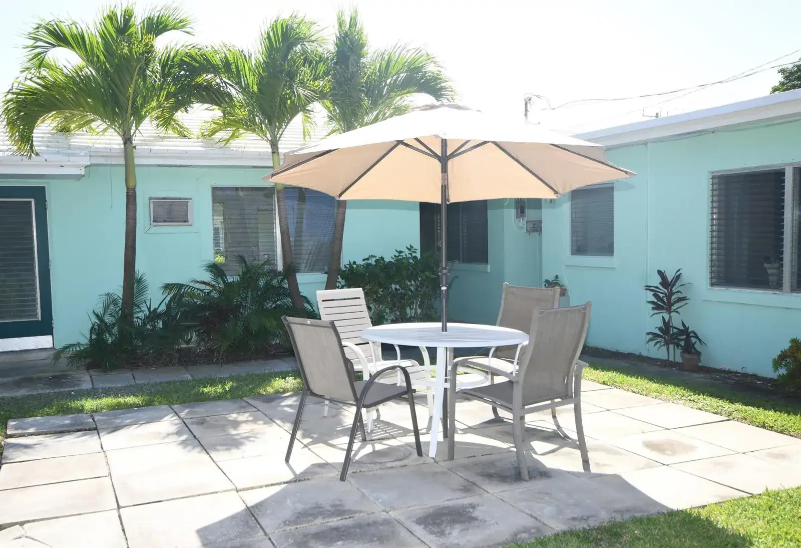 1216 Cabana Road # 5, Singer Island FL 33404 photo 2
