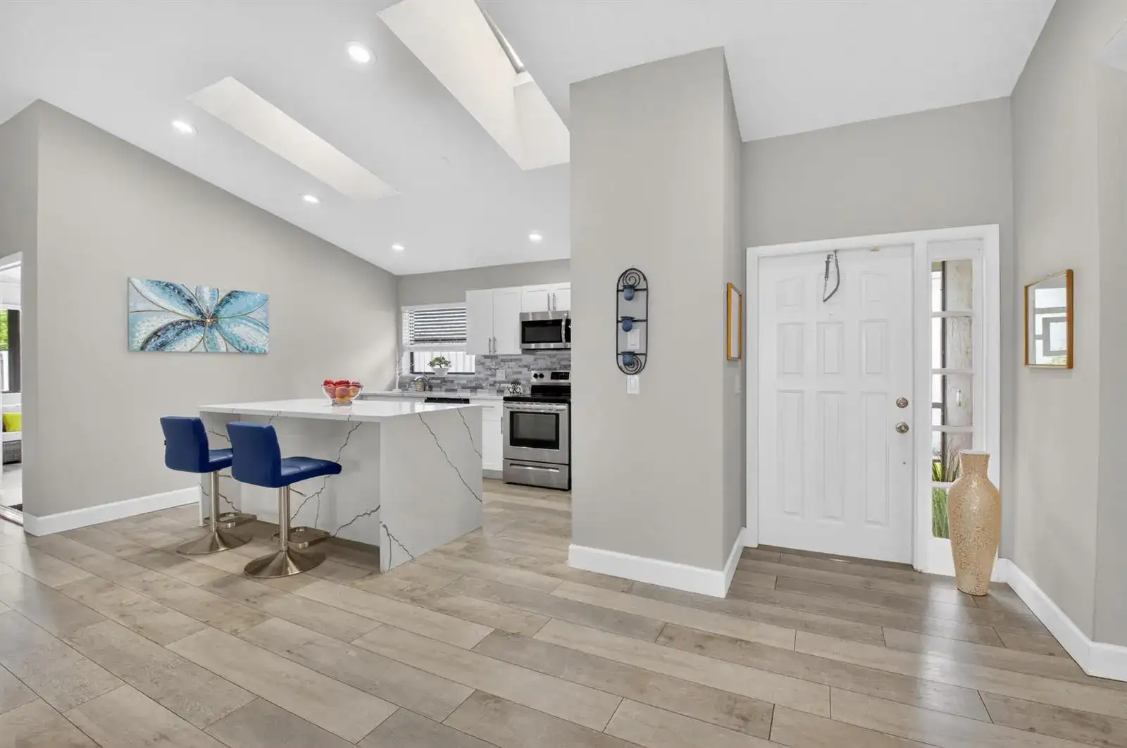 1315 NW 25th Lane, Delray Beach FL 33445 photo 3