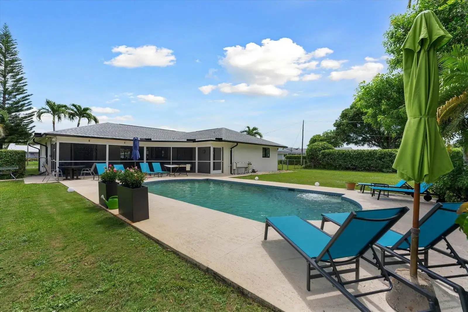 3313 Sherwood Boulevard, Delray Beach FL 33445 photo 3