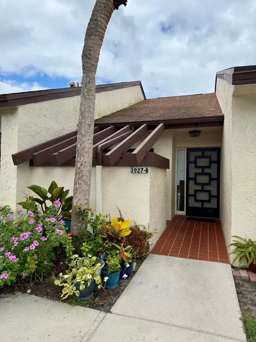 3927 Vine Tree Trail # B, Lake Worth FL 33467 photo 2