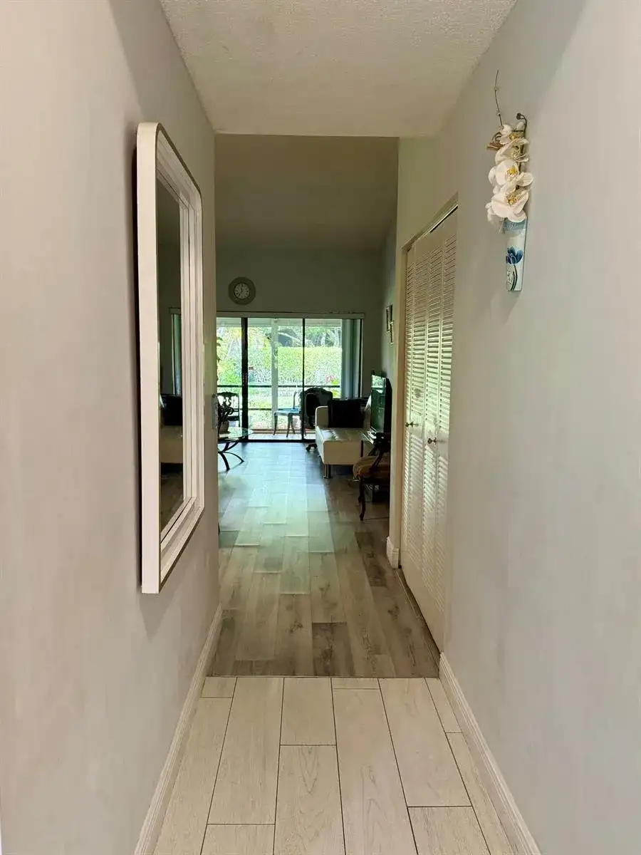 3927 Vine Tree Trail # B, Lake Worth FL 33467 photo 3