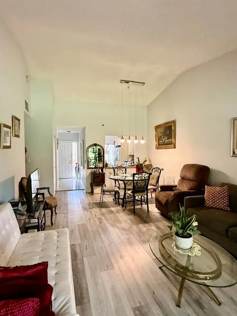 3927 Vine Tree Trail # B, Lake Worth FL 33467 photo 5
