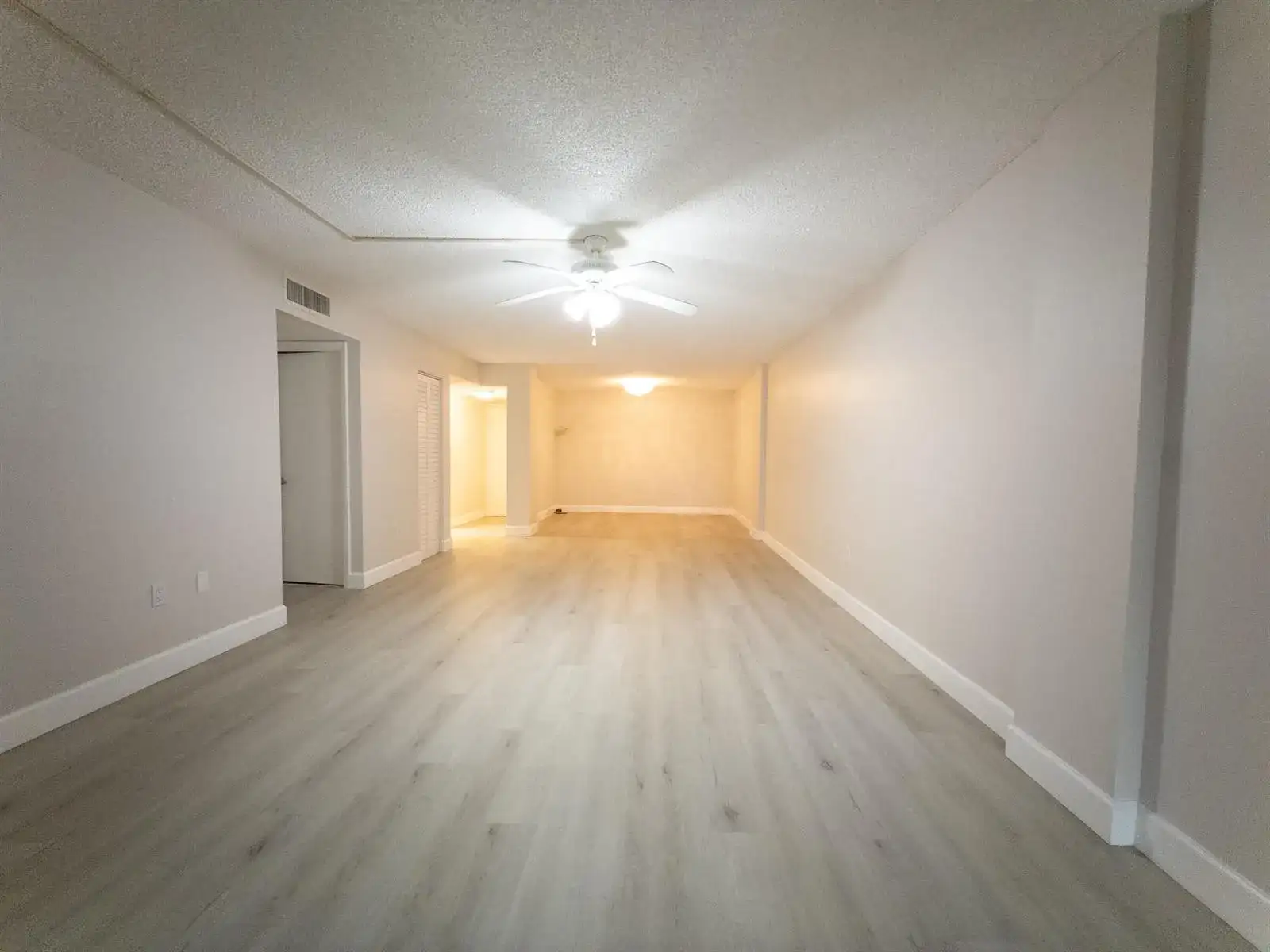 2800 N 46th # A502, Hollywood FL 33021 photo 2