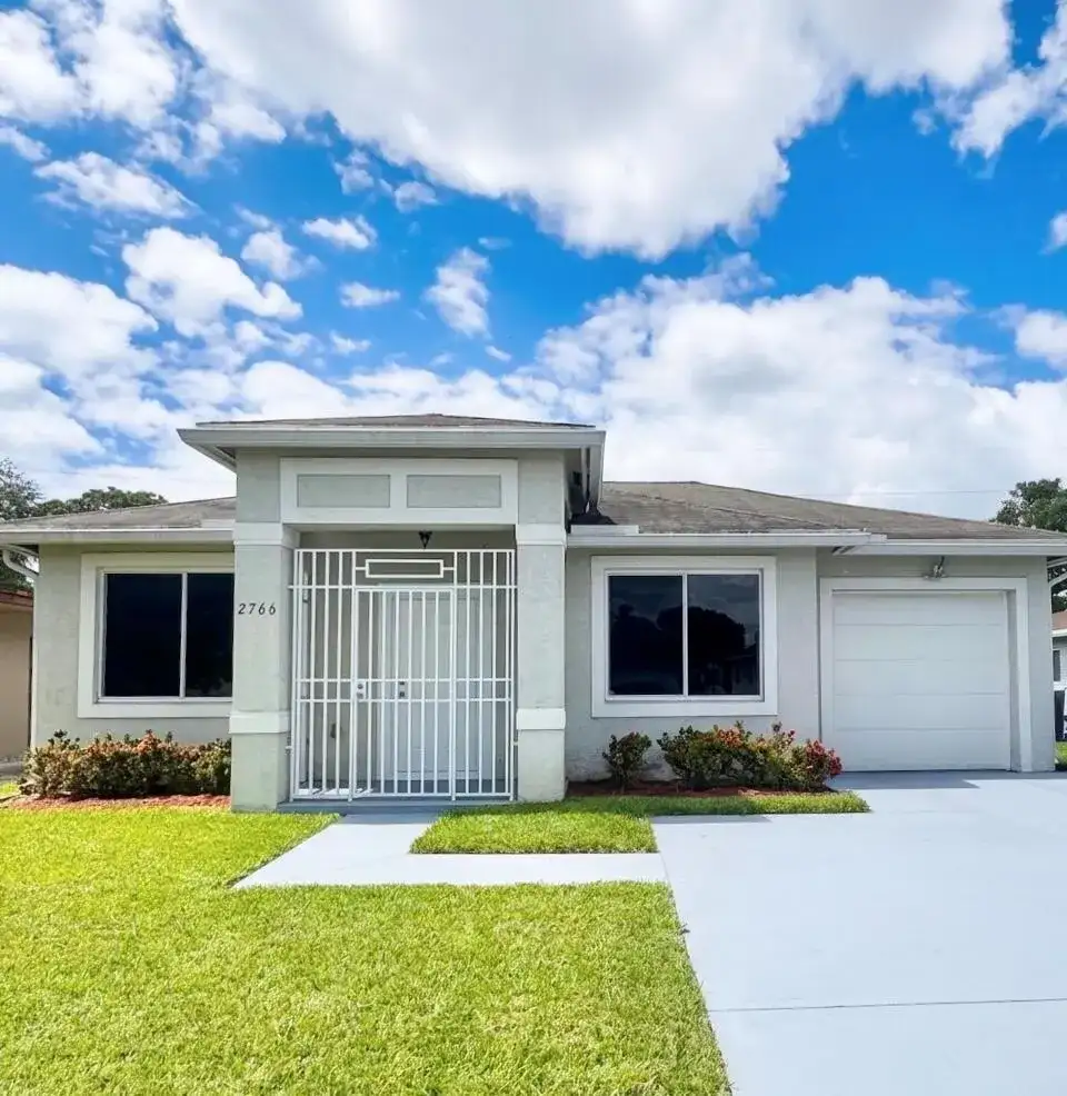 2766 NW 6th Court, Fort Lauderdale FL 33311 photo 2