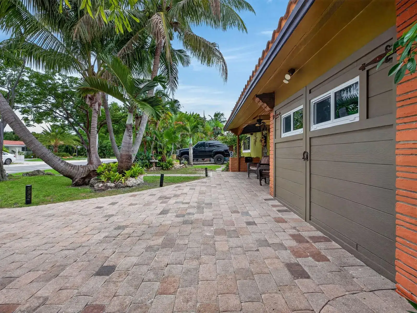 949 NE 25th Avenue, Pompano Beach FL 33062 photo 5