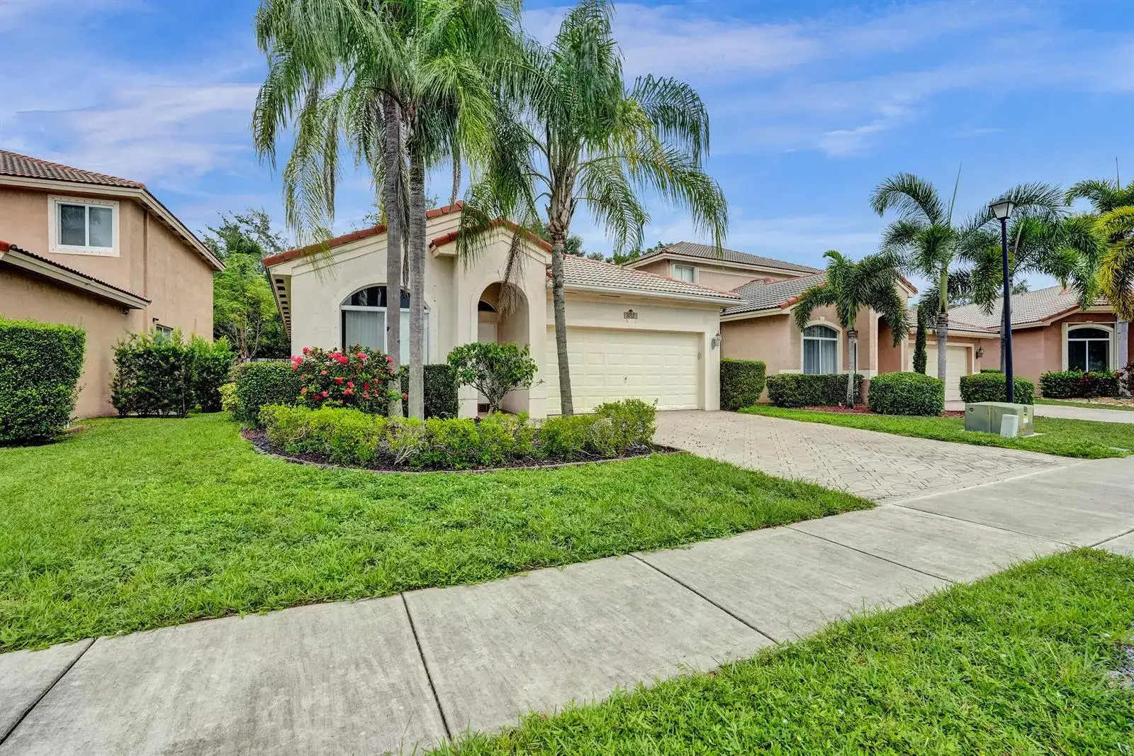 3717 Pebblebrook Manor, Coconut Creek FL 33073 photo 5