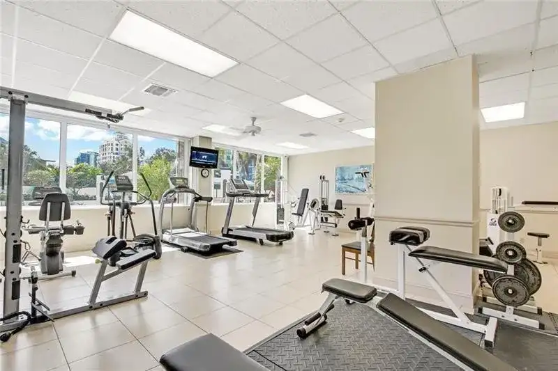 336 N Birch Road # 8d, Fort Lauderdale FL 33304 photo 4