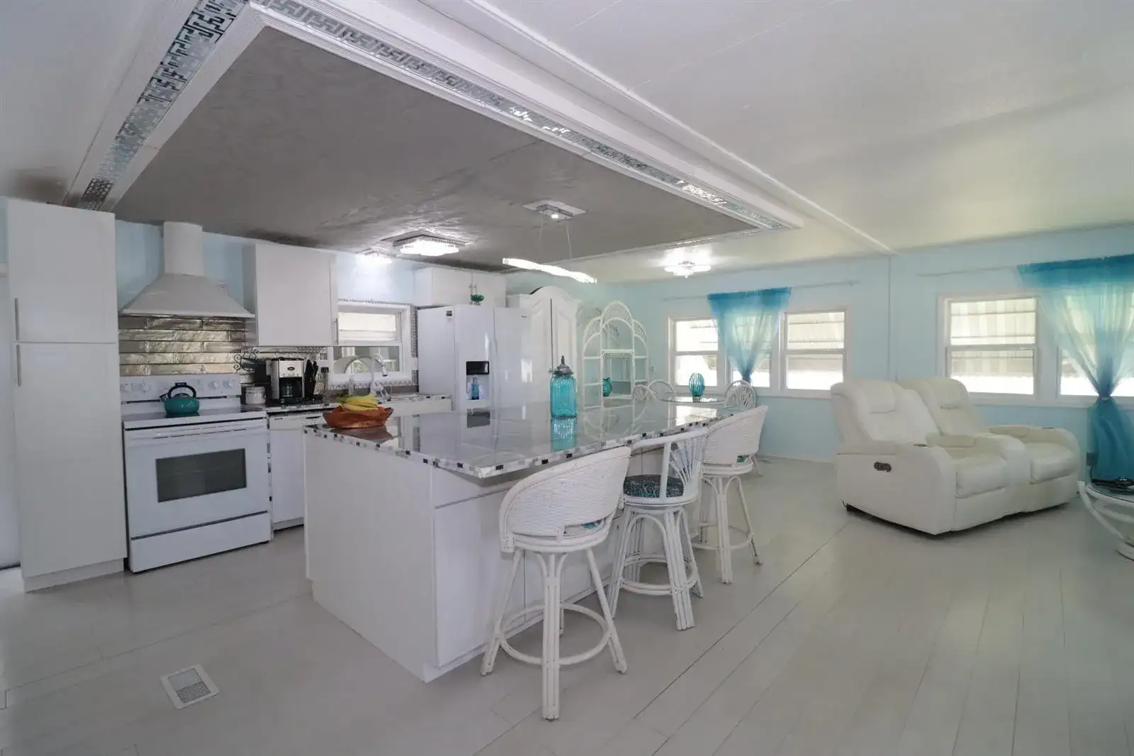 1011 Andros, Boynton Beach FL 33436 photo 3