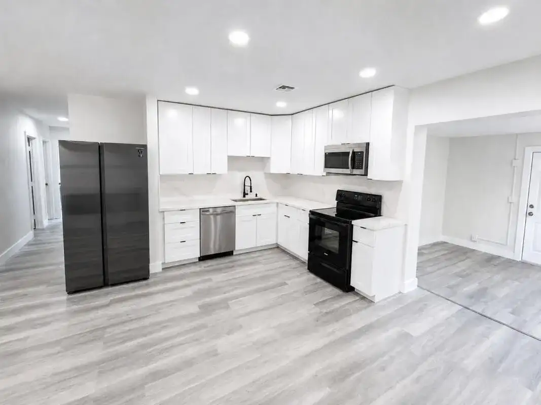 235 SW 21st Way, Fort Lauderdale FL 33312 photo 3