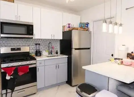 306 NE 6th Street # 4, Hallandale Beach FL 33009 photo 3