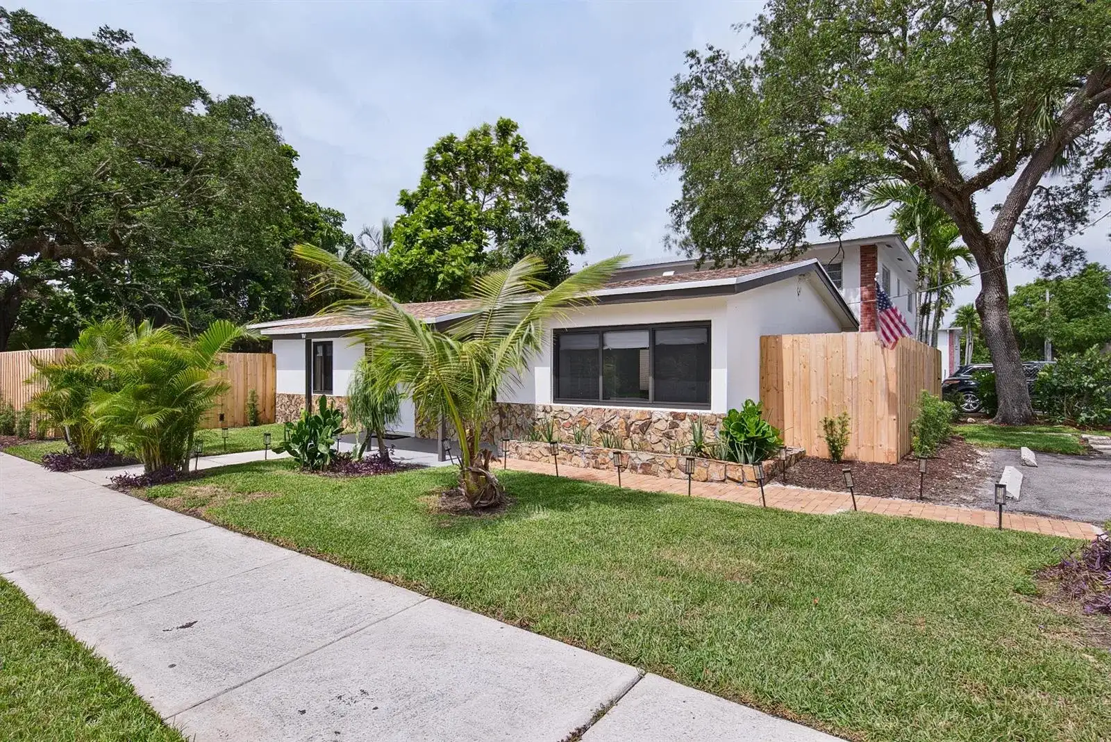 1101 SW 19th Avenue, Fort Lauderdale FL 33312 photo 2
