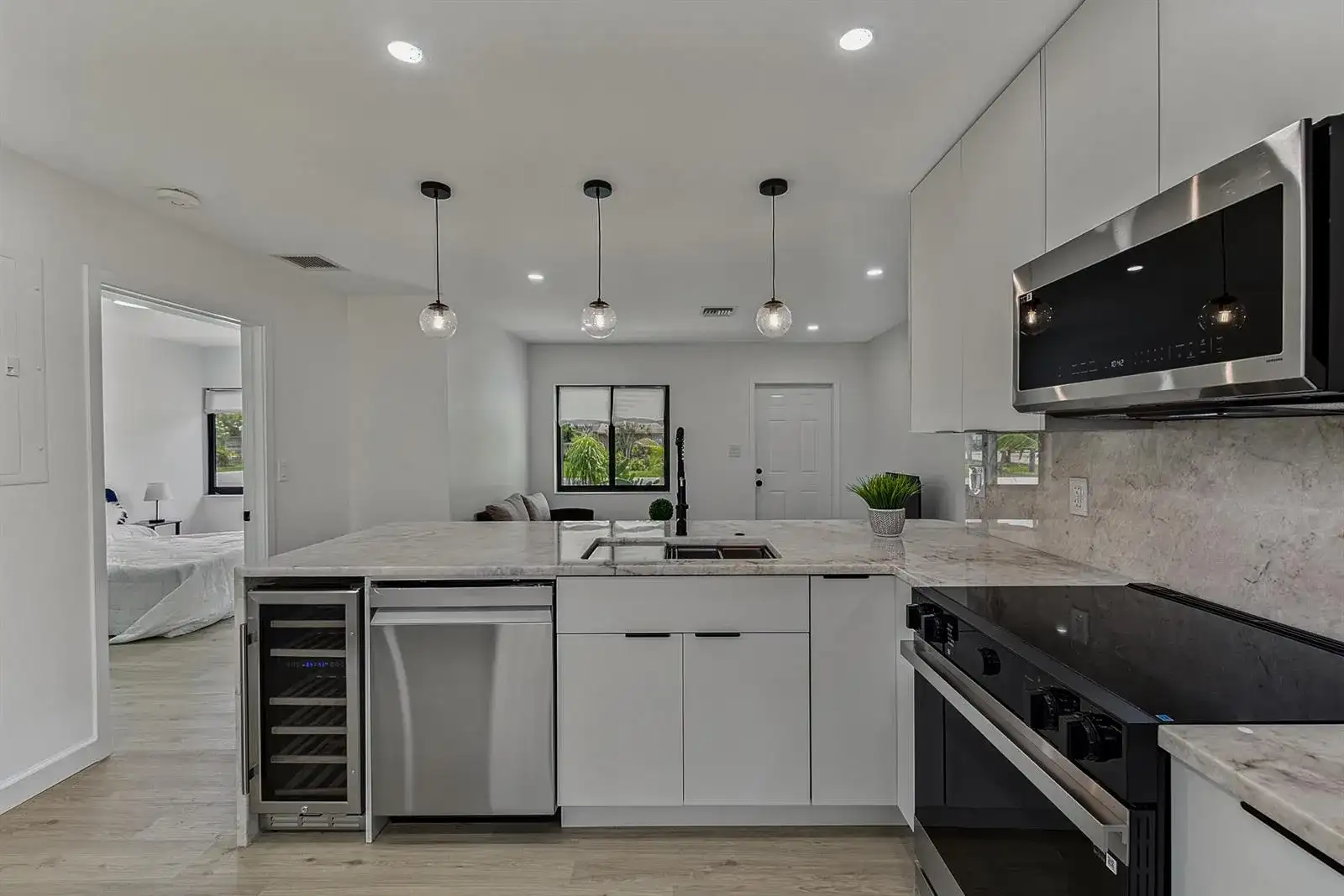 1101 SW 19th Avenue, Fort Lauderdale FL 33312 photo 4
