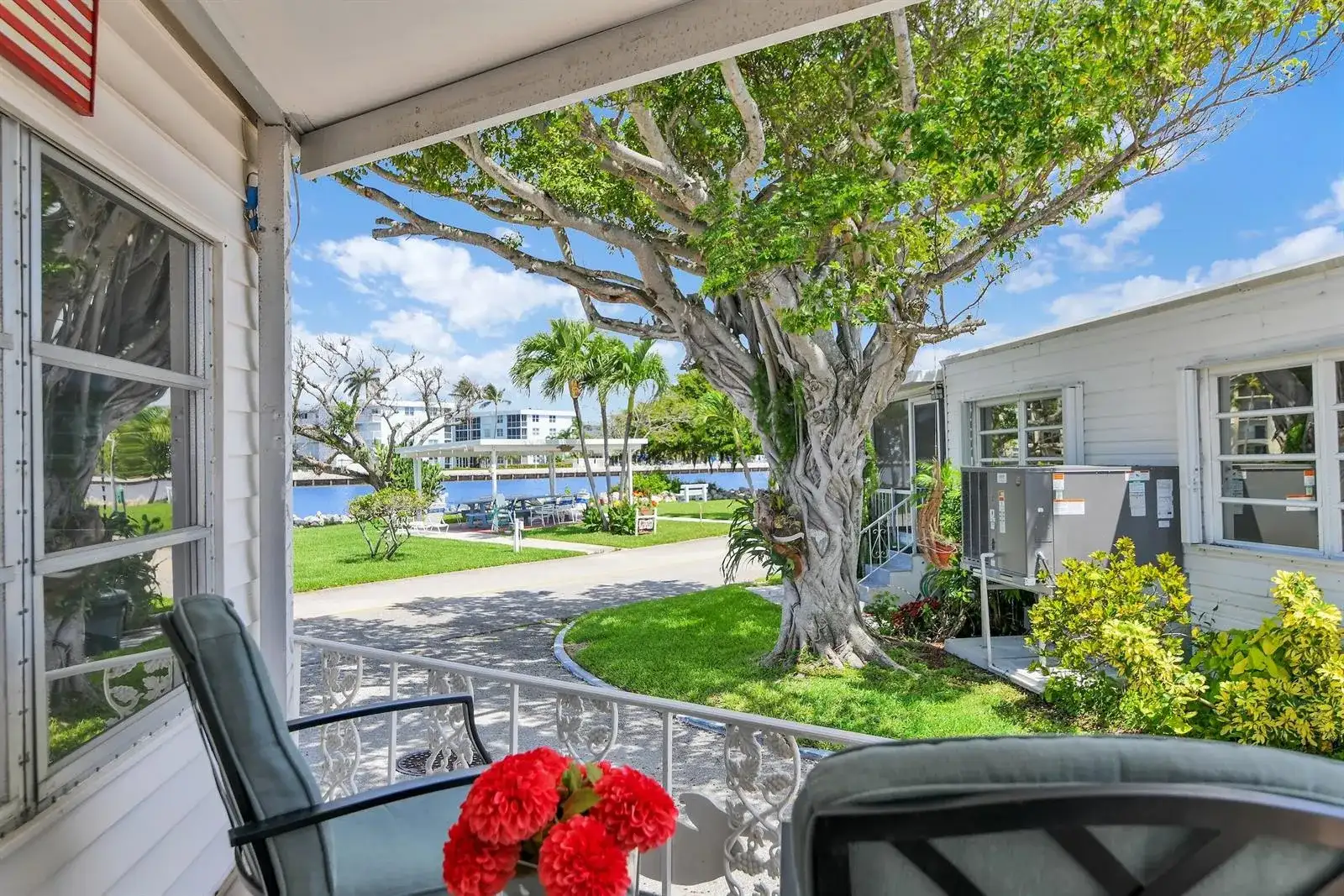 211 Palm Drive # H, Briny Breezes FL 33435 photo 2