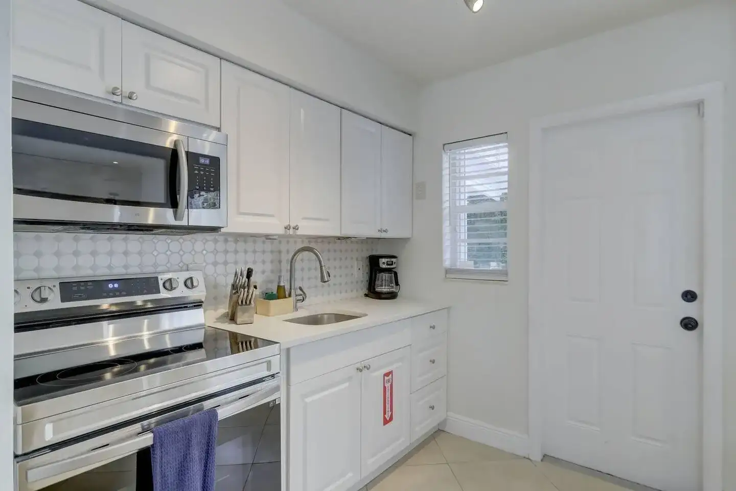 2740 NE 30th Place # 2, Fort Lauderdale FL 33306 photo 5