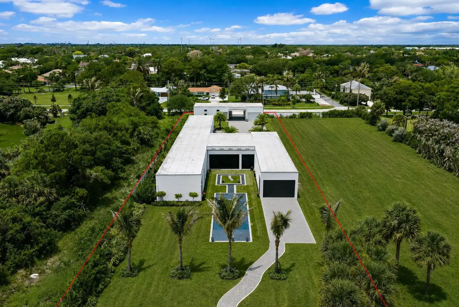 9741 SE Gomez Avenue, Hobe Sound FL 33455 photo 4