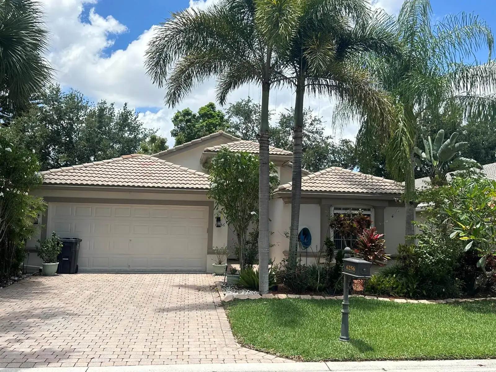 6256 Via Primo Street, Lake Worth FL 33467 photo 2