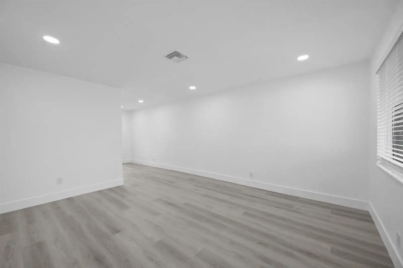 2785 Reo Lane # 1, Palm Springs FL 33461 photo 5