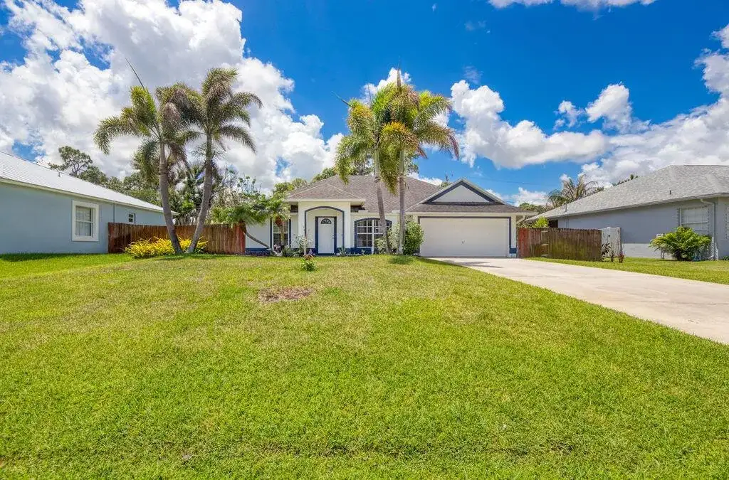 1634 SW Duclair Avenue, Port St. Lucie FL 34953 photo 3