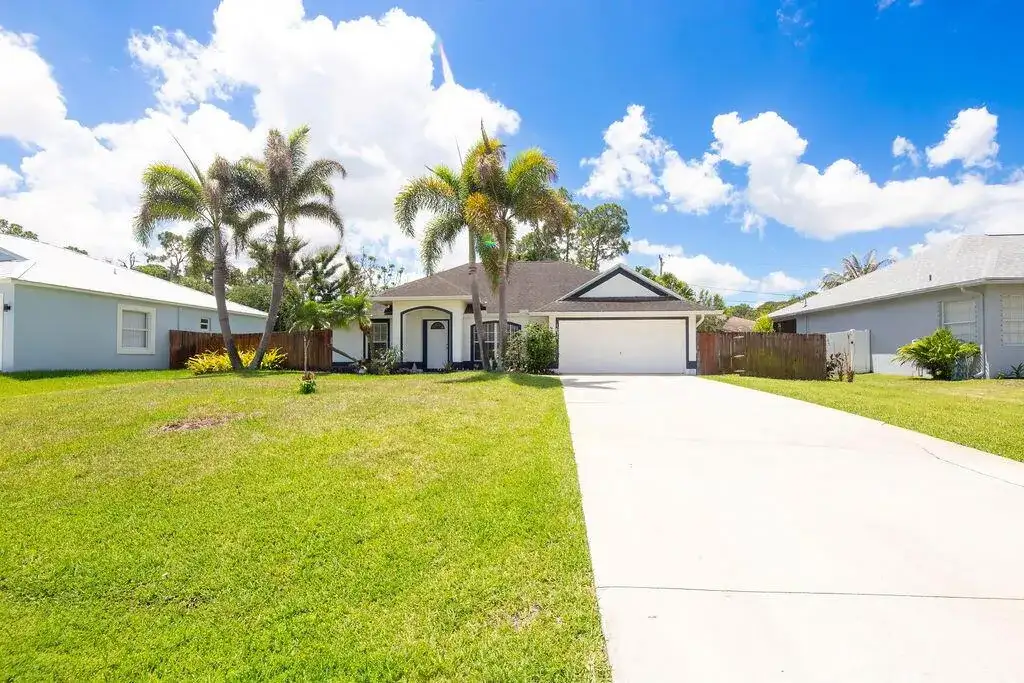 1634 SW Duclair Avenue, Port St. Lucie FL 34953 photo 5