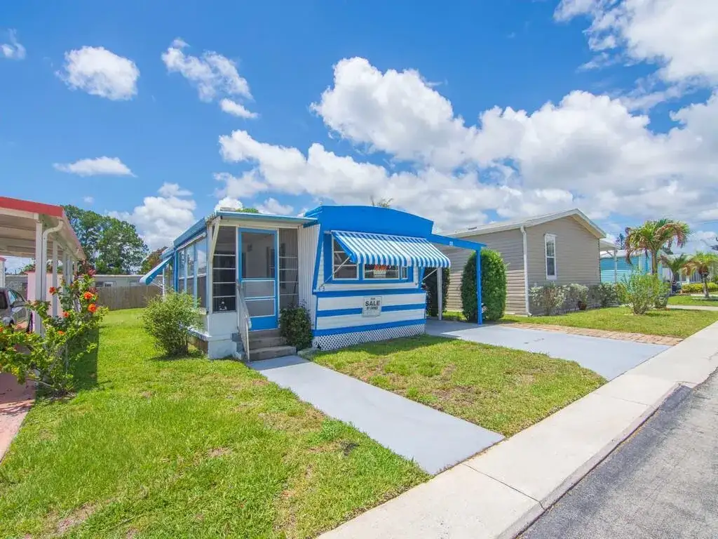 4800 Federal Highway # 43, Stuart FL 34997 photo 2