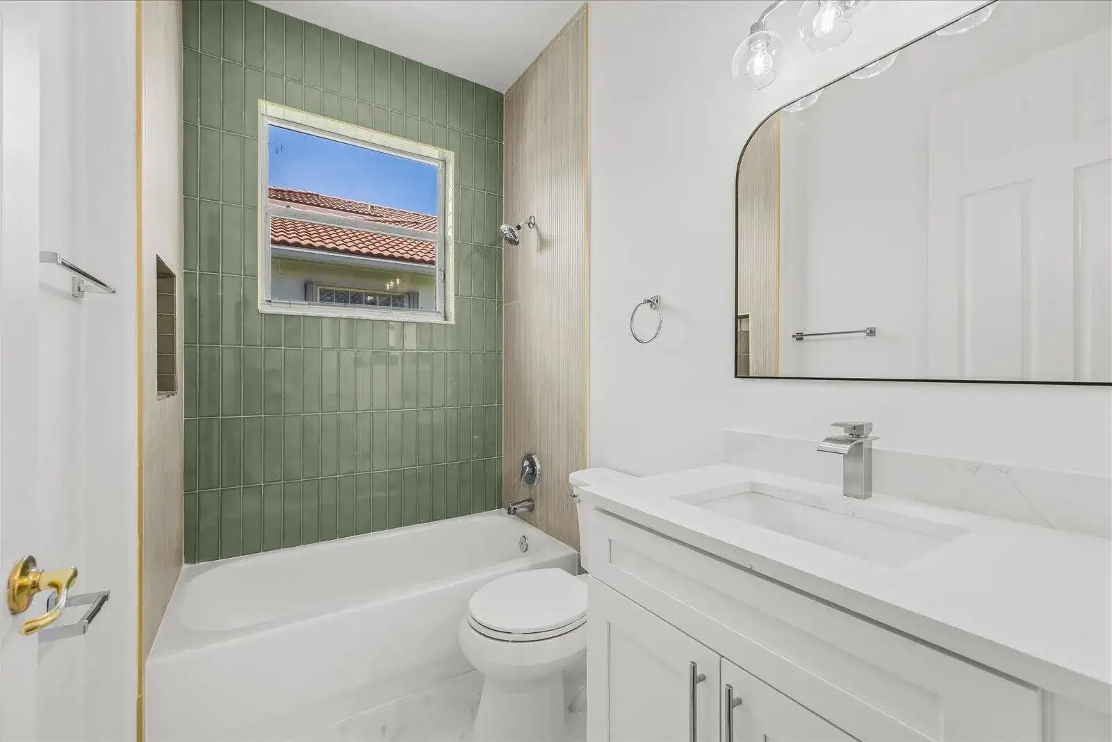7558 Tarpon Cove Circle, Lake Worth FL 33467 photo 2