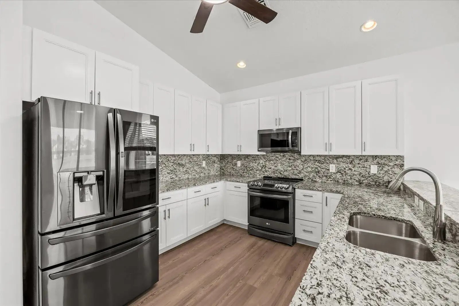 7558 Tarpon Cove Circle, Lake Worth FL 33467 photo 5